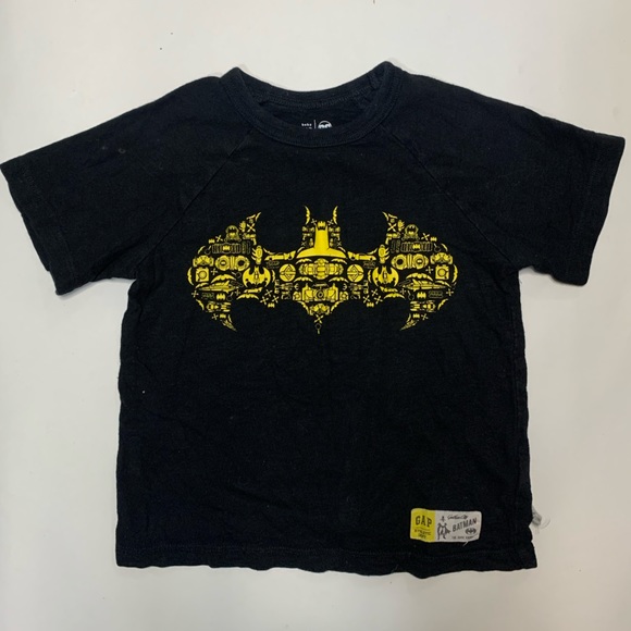 Baby Gap Black Batman T-shirt with Grey Detachable Cape. Size 4 - Picture 1 of 5